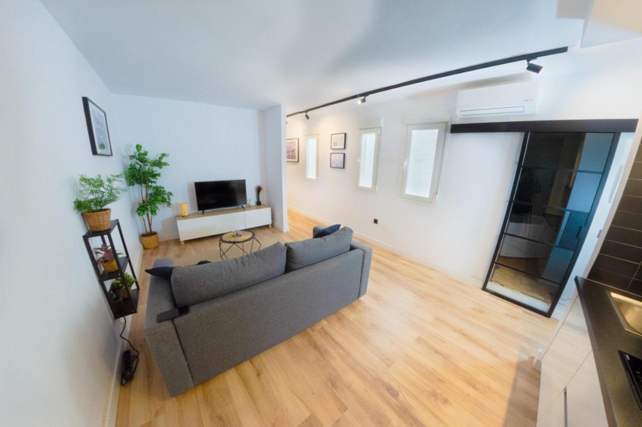 Modern Haven For Urban Explorers By Rems Malaga Exterior photo